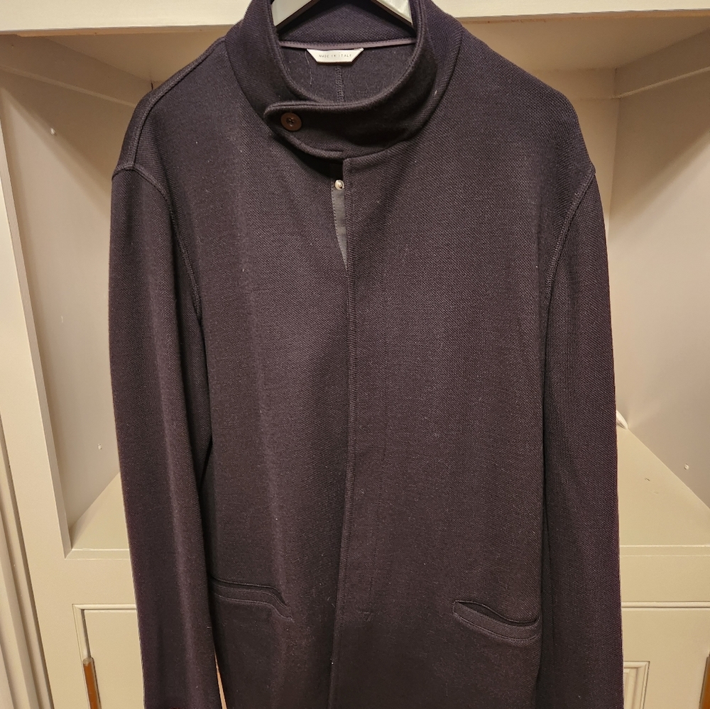 🎉🍀⭐💯Armani Collezioni AUTHENTIC size 46, Men's black snap buttons jacket,